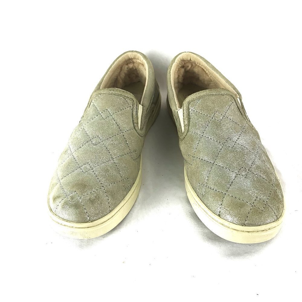 UGG Women Shoes Size 6